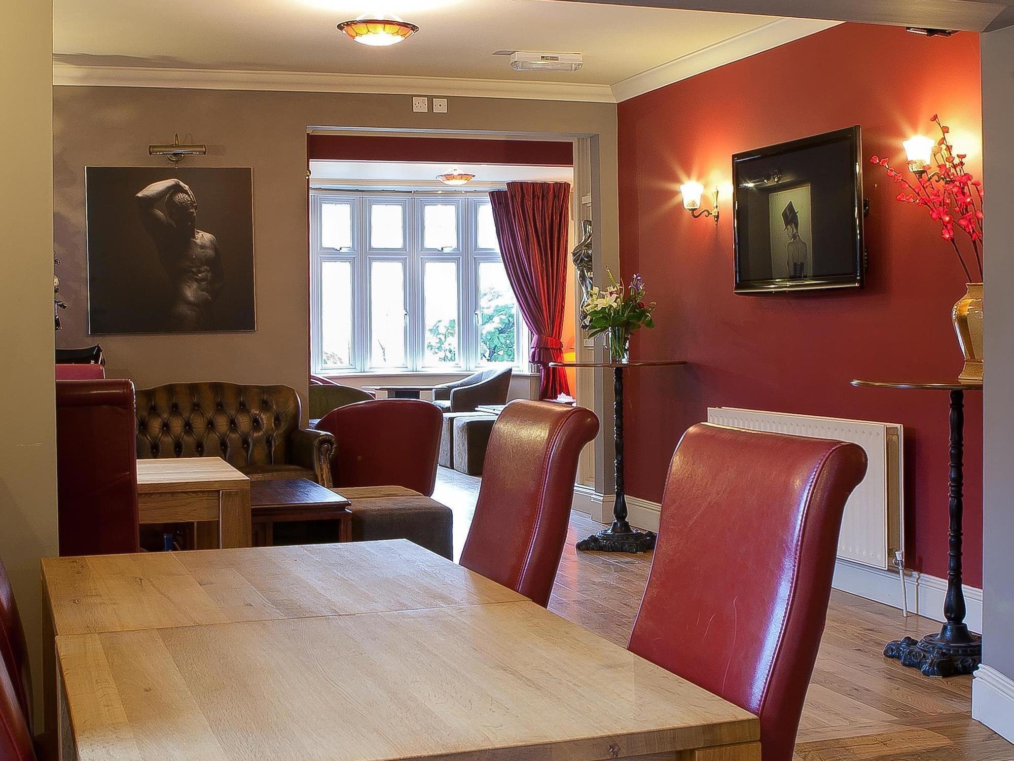 Hotel De Vie Farnham  Extérieur photo