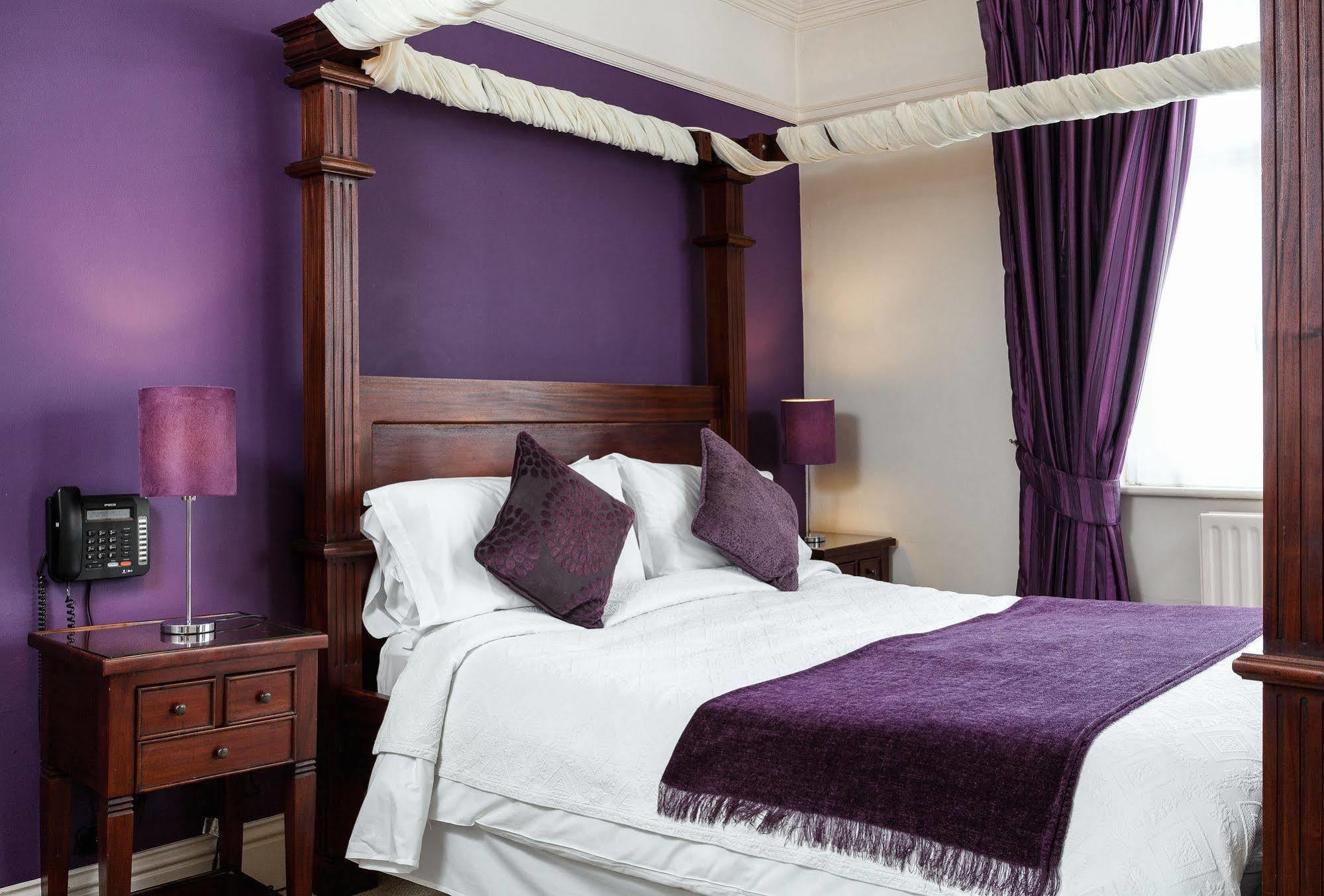 Hotel De Vie Farnham  Extérieur photo