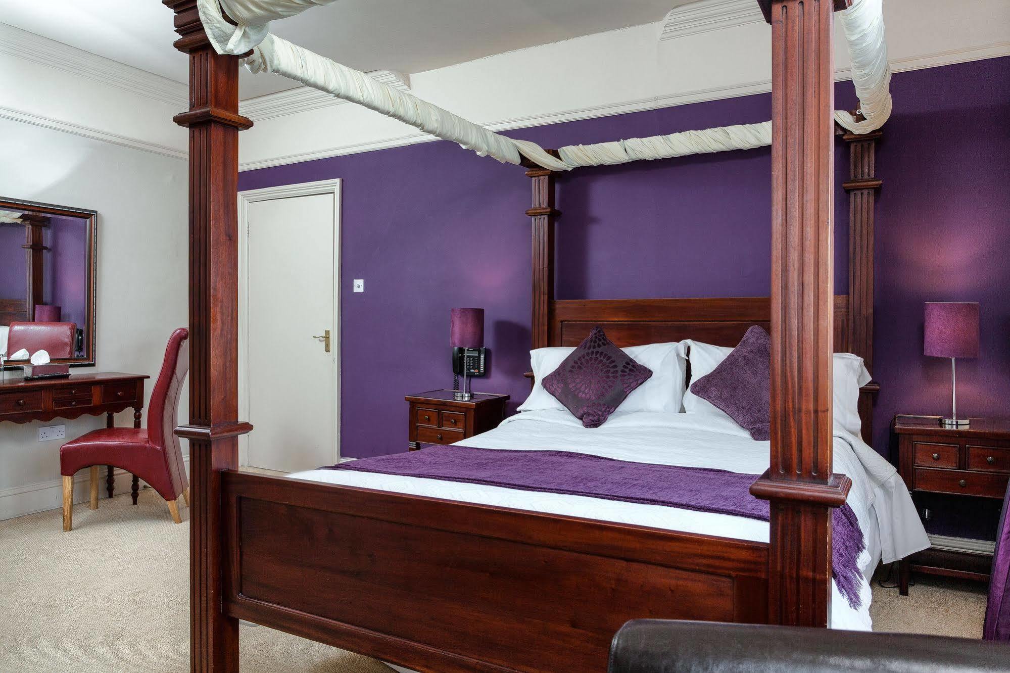 Hotel De Vie Farnham  Extérieur photo